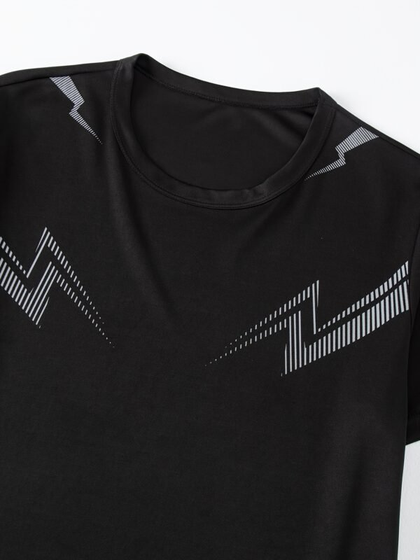 Men Sports Set Quick Dry T-Shirt Shorts Lightning Print Running Fitness Outfit