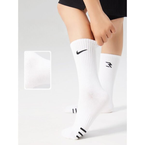 a090f24c85904587ae6cd8229337d4ec-goods.jpeg 3 Pairs Nike Sports Socks Breathable Cushioned Athletic Crew Socks