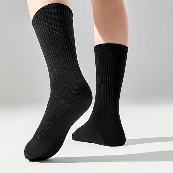 d3a4d3f9-9038-4144-8848-5dc657dcc80d.jpg Unisex Crew Socks Soft Breathable Casual Socks Black