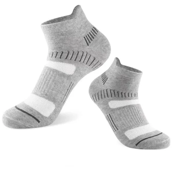 Men Ankle Socks Breathable Cotton Moisture Wicking Sports Socks (Assorted Colors)